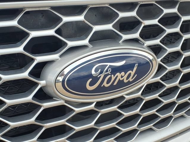 Used 2024  Ford SEL image 20