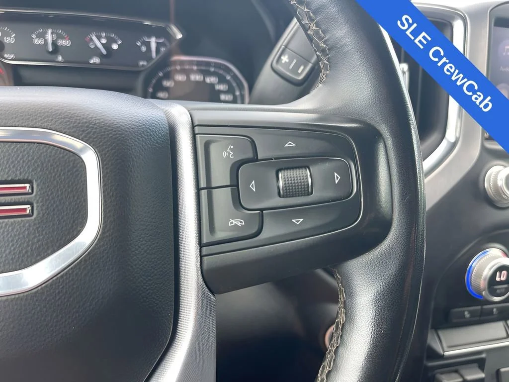 Used 2023 Summit White GMC SLE image 20