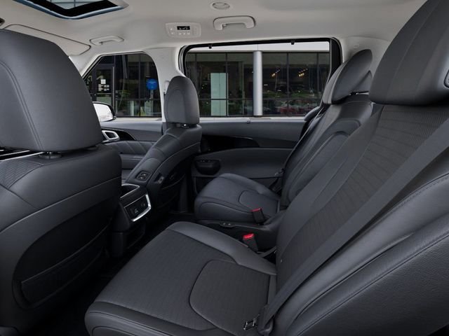 2025 Kia Carnival SX Prestige - Photo 18