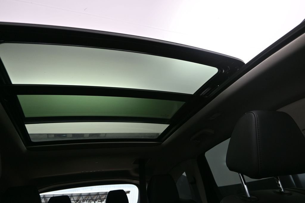 Used 2023 White Acura 3.5L image 26