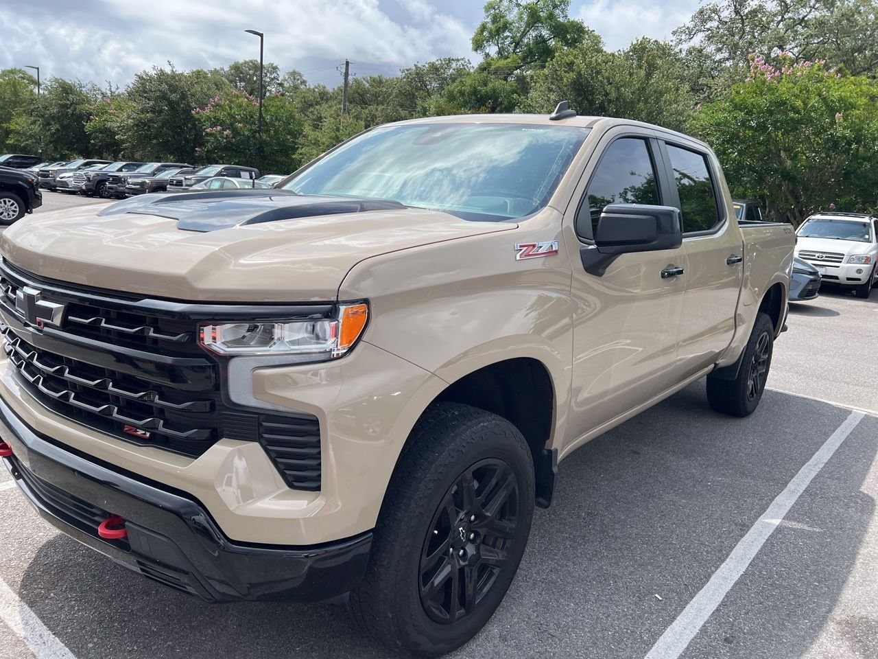 2022 Chevrolet Silverado 1500 LT Trail Boss 4X4 Crew Cab Short Box's photo