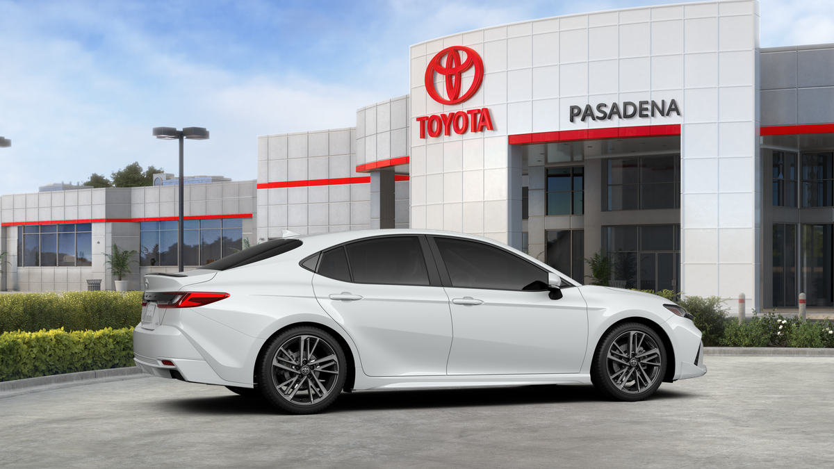 New 2026 Wind Chill Pearl Toyota XSE image 38