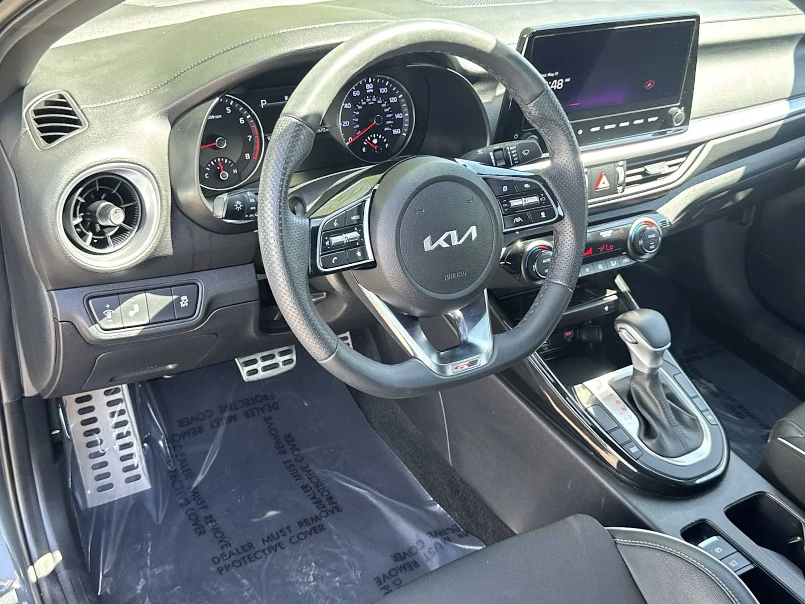 Used 2023 Gravity Gray Kia GT-Line image 10