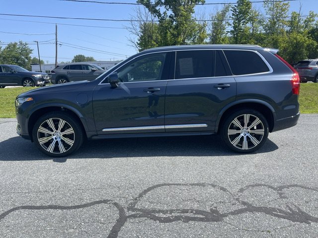 Used 2025 Blue Volvo Plus image 2