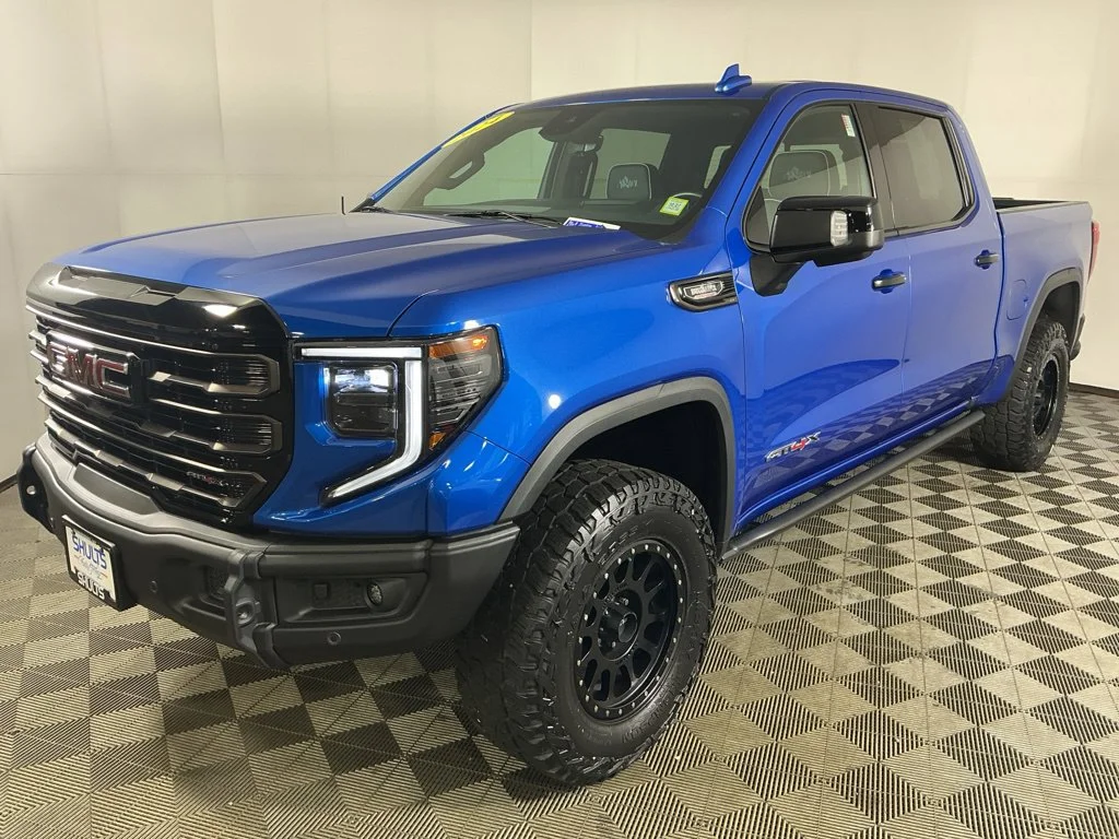 Used 2024 Blue GMC AT4X image 3