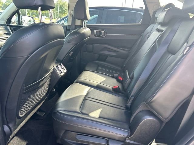 Used 2024 Silver Kia S image 19
