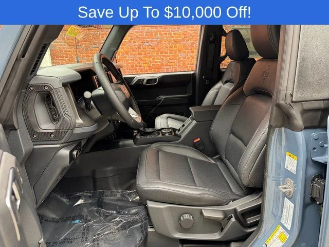 New 2025 Azure Gray Metallic Tri-Coat Ford Badlands® image 22