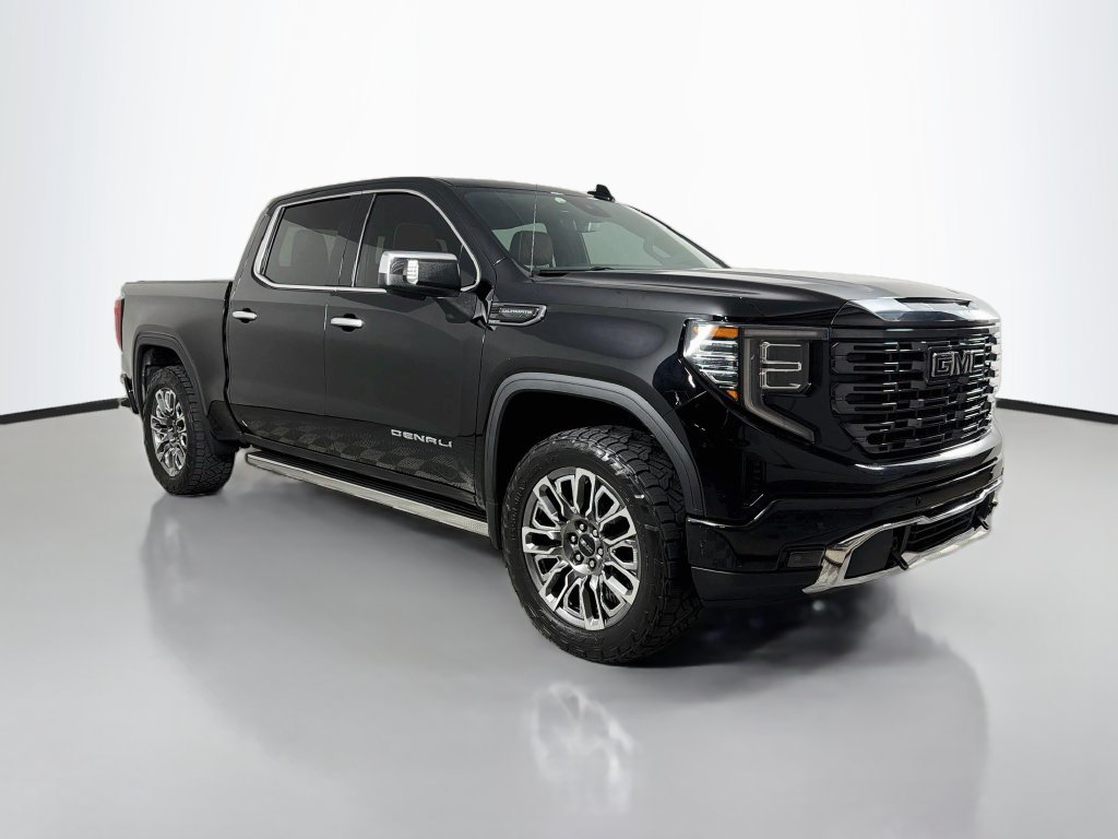 Used 2023 Black GMC Denali Ultimate image 3