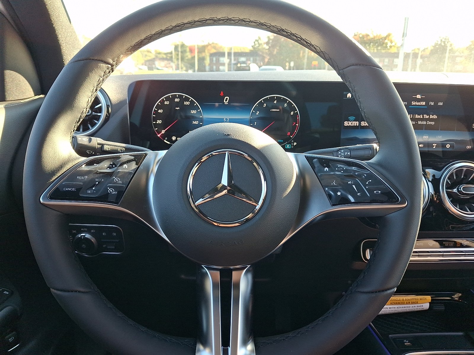 New 2026 Polar White Mercedes-Benz GLA 250 image 16