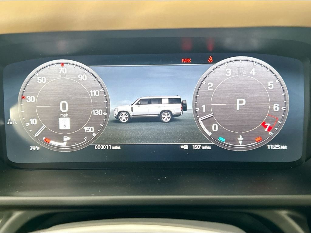 New 2026 Santorini Black Metallic Land Rover X-Dynamic SE image 33