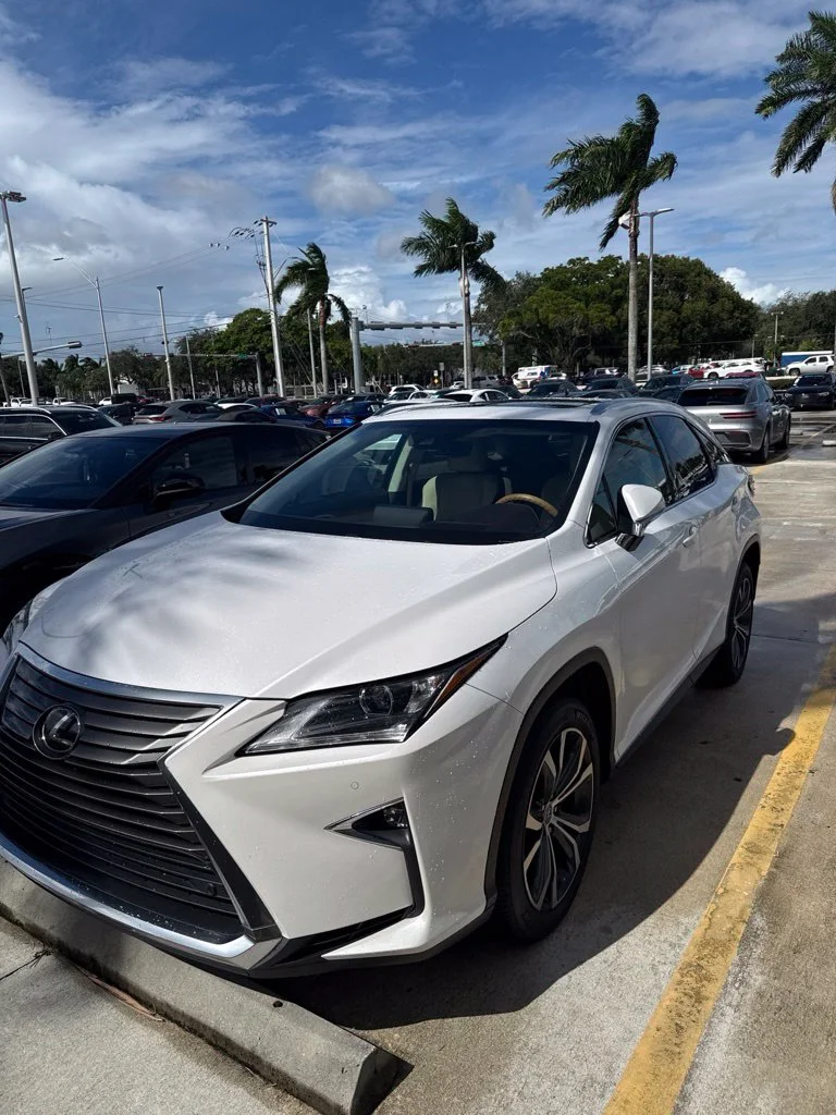 Used 2017 White Pearl Lexus 350 image 2
