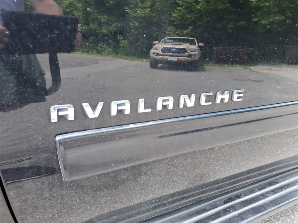 Used 2012 Black Chevrolet LS image 4