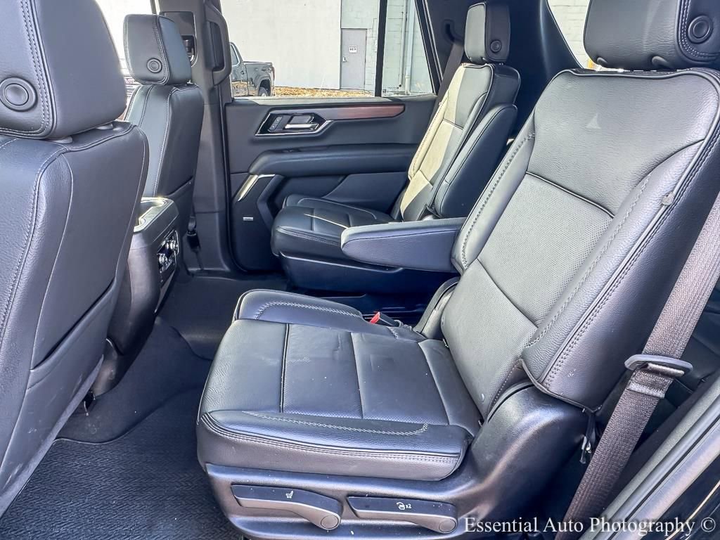 2025 GMC YUKON - Image 10