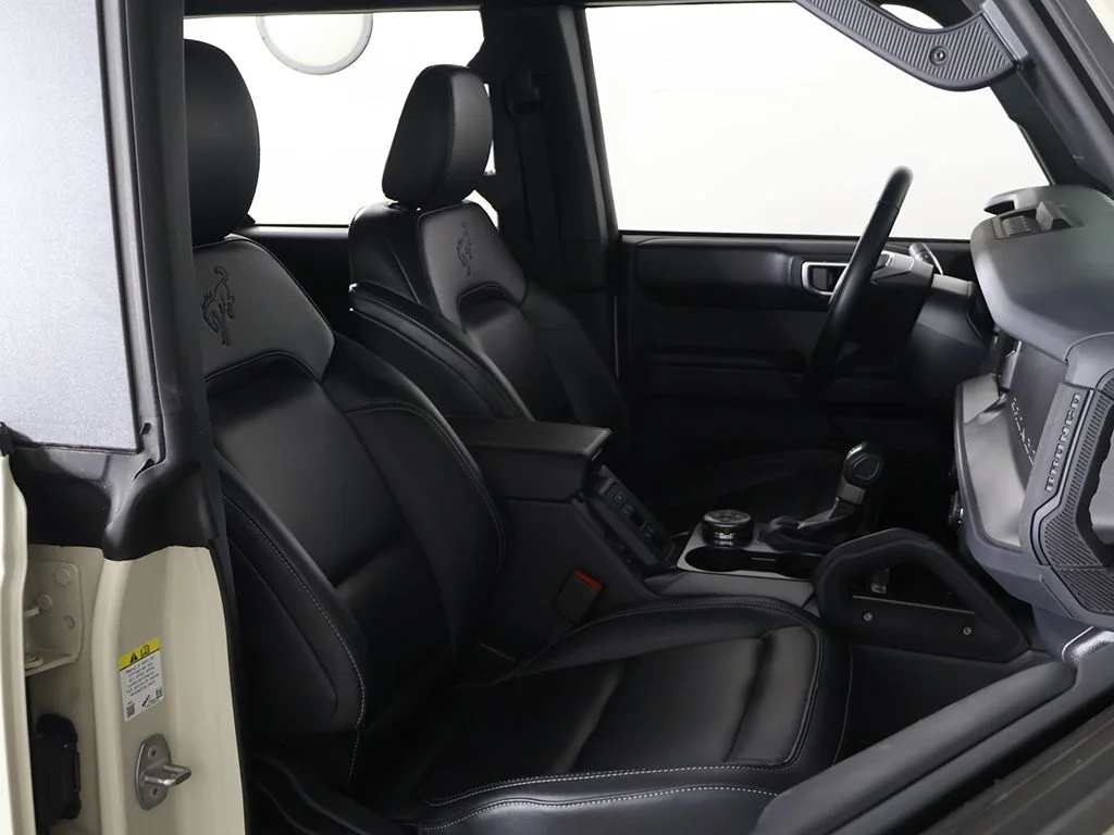 Used 2026 Beige Ford Badlands image 26