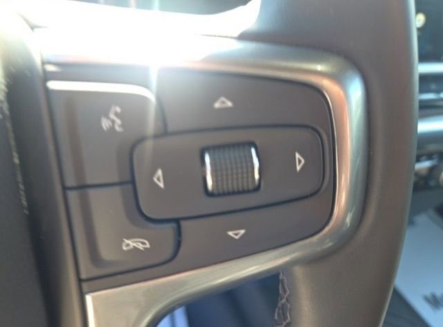 2025 Chevrolet Silverado 1500 LT - Photo 17