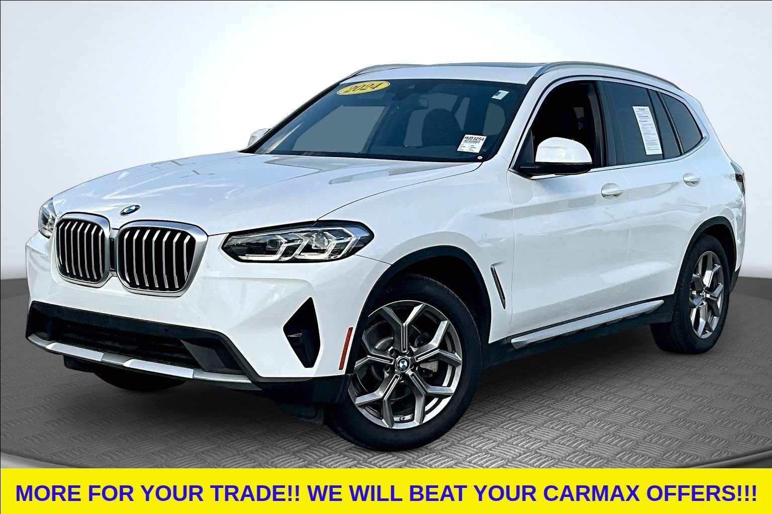 Used 2024 White BMW xDrive30i image 1