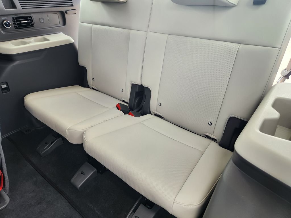 Used 2026 Ecotronic Gray Hyundai SEL image 32