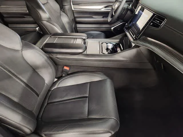 Used 2024 Bright White Clearcoat Jeep Series II image 3