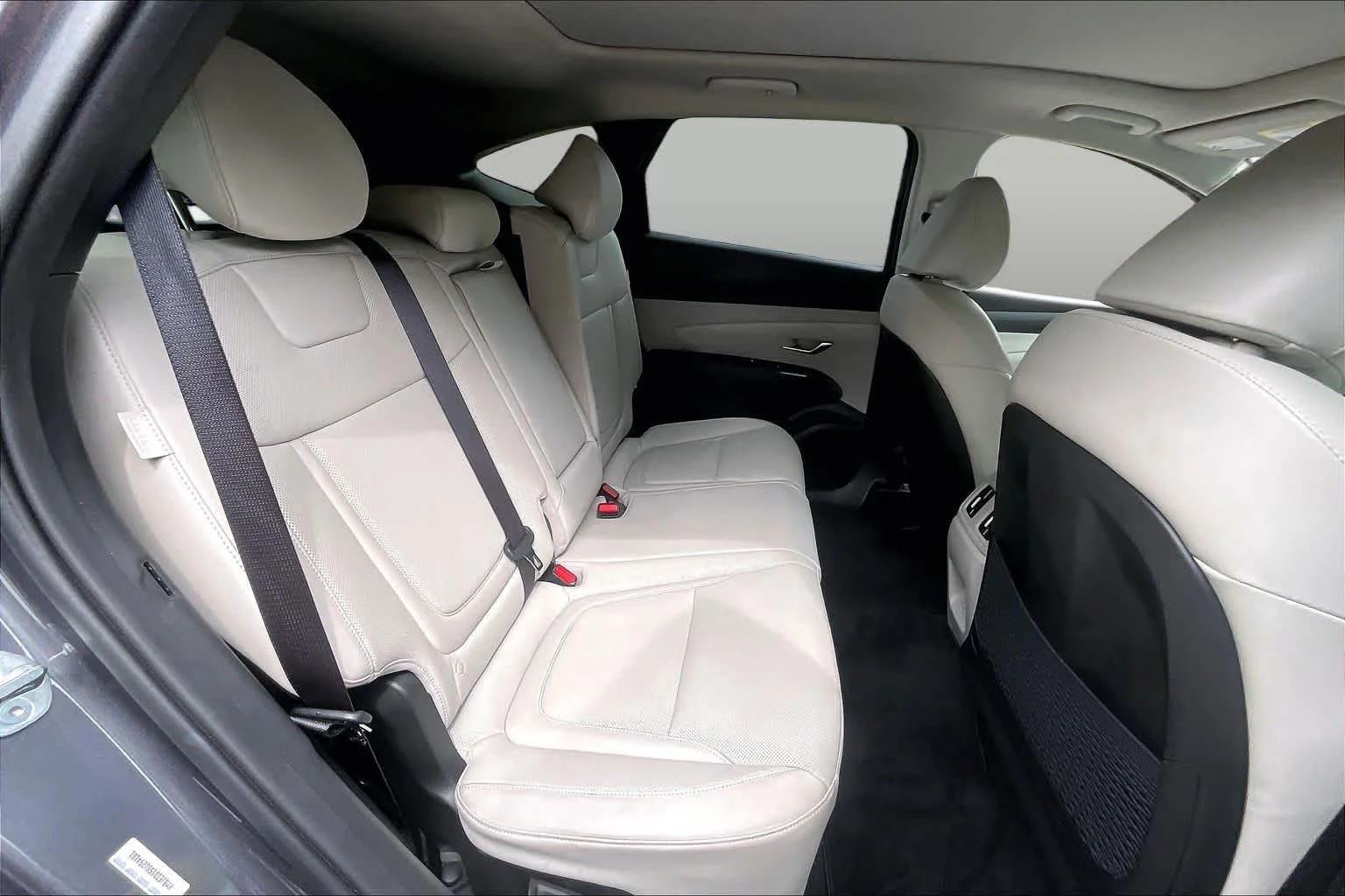 Used 2025 Titan Gray Hyundai Limited image 54