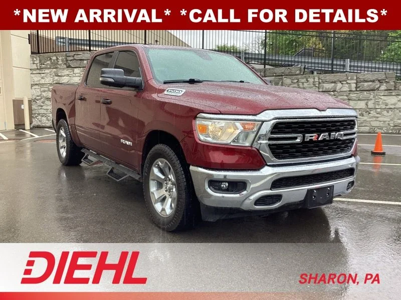 2023 RAM 1500 Big Horn/Lone Star 4x4 Crew Cab 5'7's photo