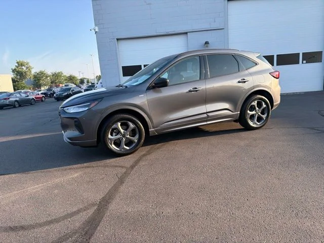 Used 2024 Gray Ford ST-Line image 20