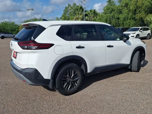 Used 2023 White Nissan S image 7