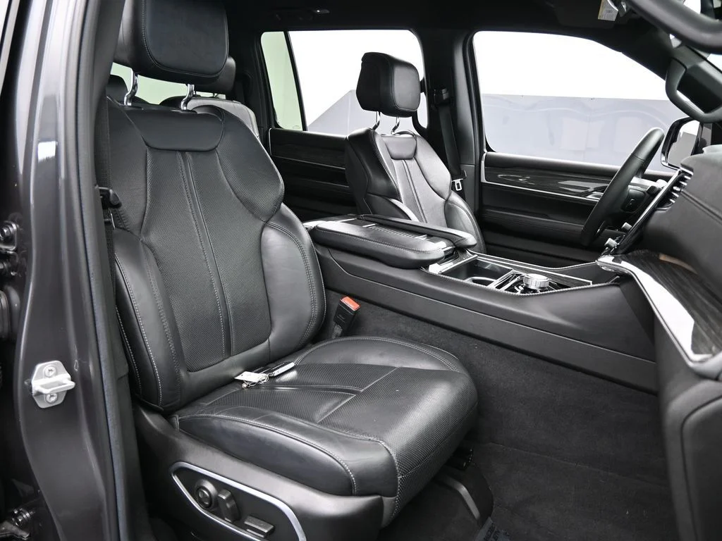 2022 Jeep Wagoneer Series II - Photo 48