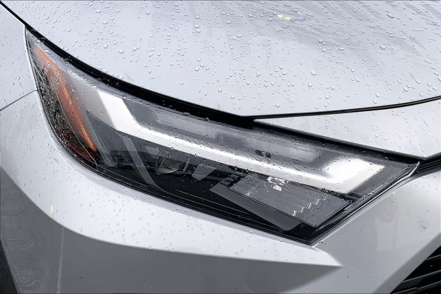 Used 2024 Silver Sky Metallic Toyota XLE image 26
