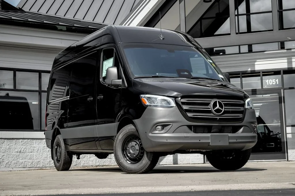 New 2026 Jet Black Mercedes-Benz Cargo 144 WB image 34