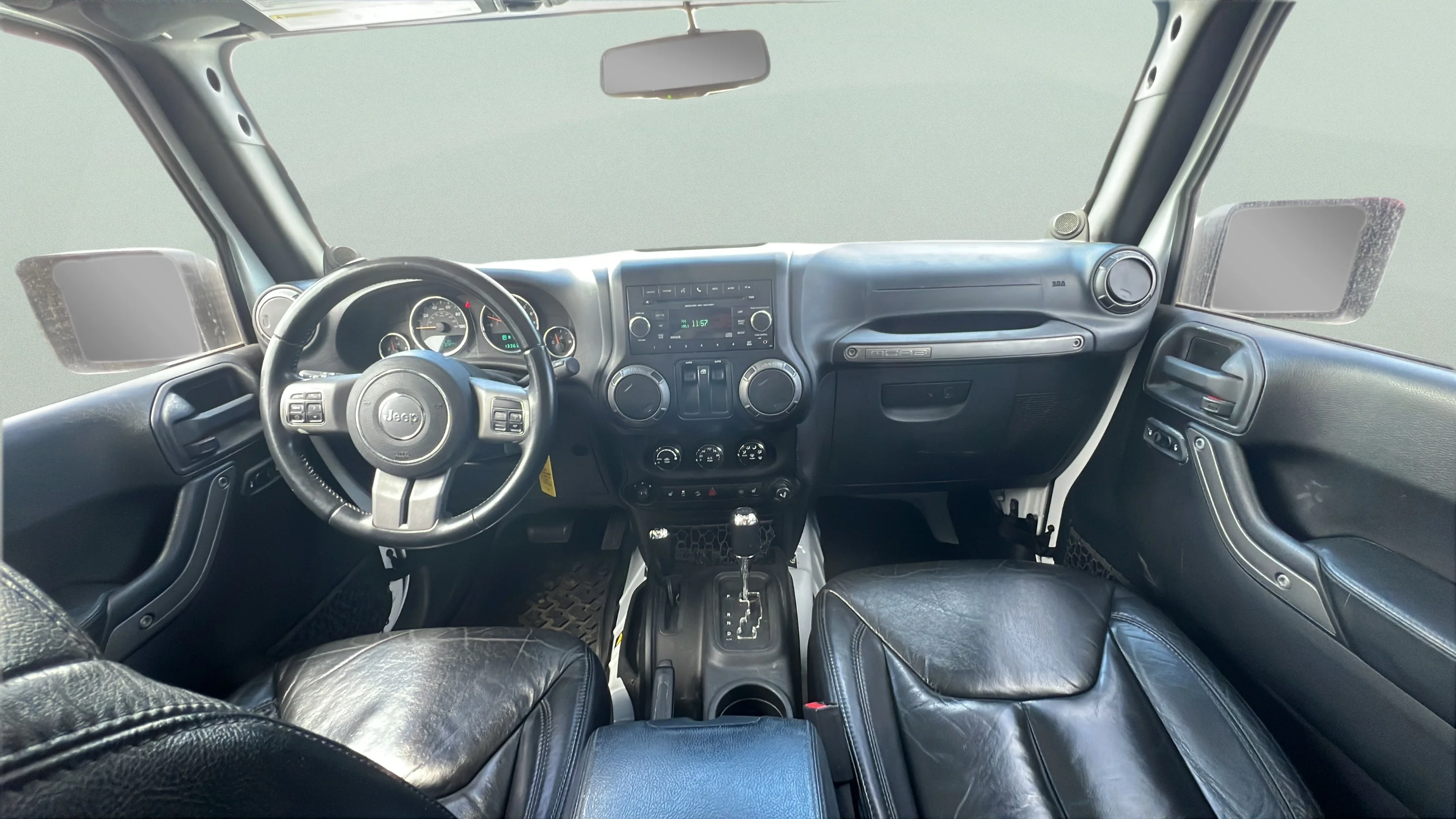 Used 2013 White Jeep MOAB image 9