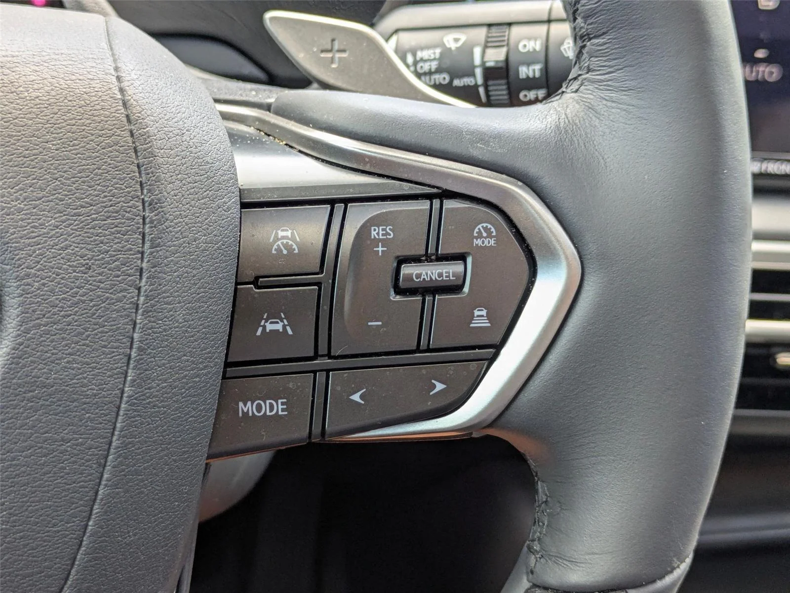 Used 2025 Caviar Lexus Premium image 18