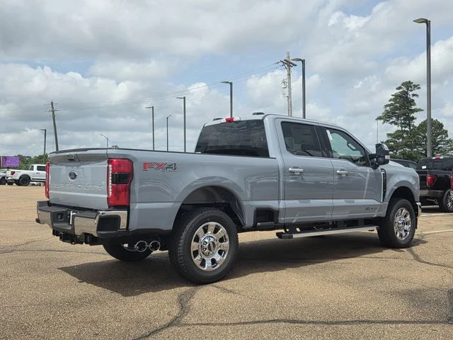 New 2026 Glacier Gray Metallic Tri-Coat Ford F-250® Lariat® image 2