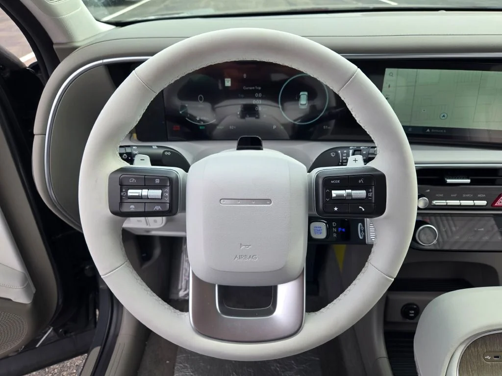New 2026 Gray Pearl Hyundai SEL image 33