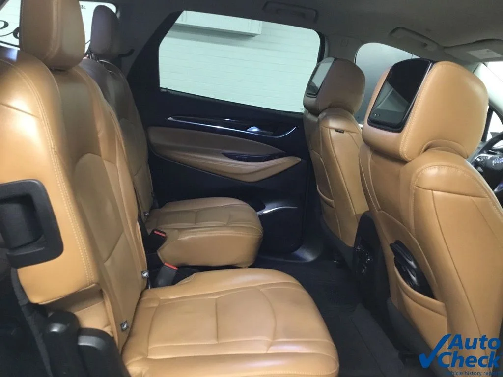 Used 2018 White Buick Essence image 34