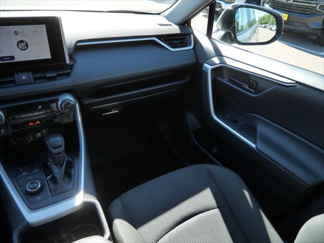 Certified Used 2024 SILVER SKY METALLIC Toyota  image 12