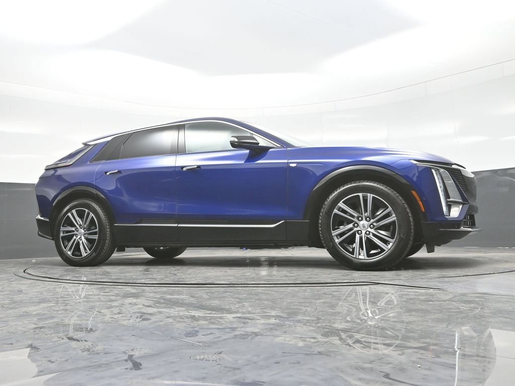 2024 Cadillac LYRIQ Luxury 1 - Photo 25