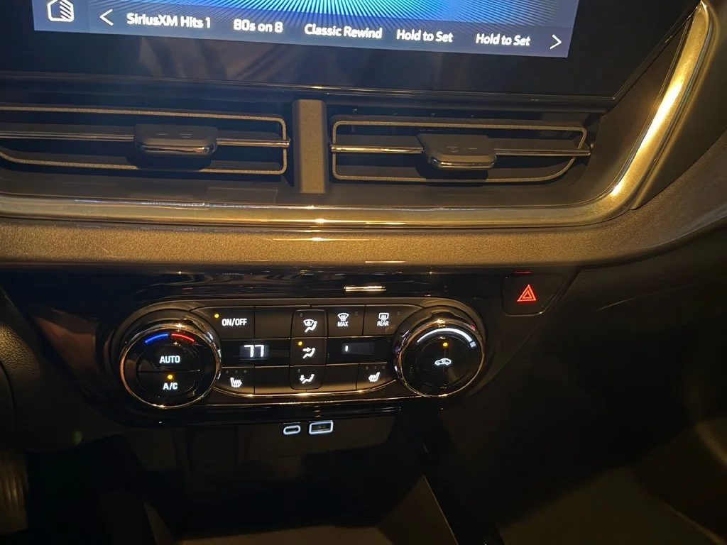 New 2026 Cacti Green Chevrolet ACTIV image 10