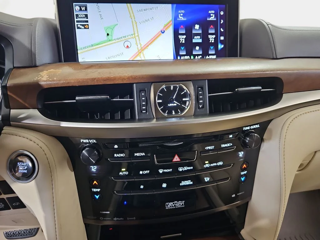 Used 2020 White Lexus 570 image 23