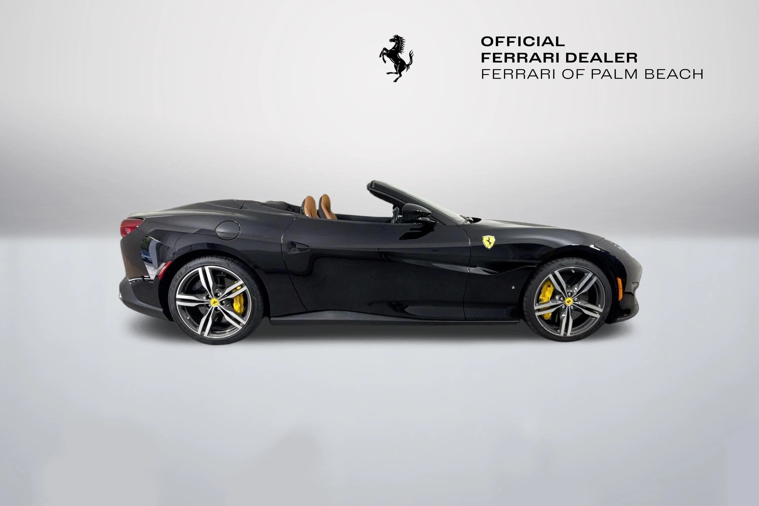 Certified Used 2019 Nero Ferrari Base image 8