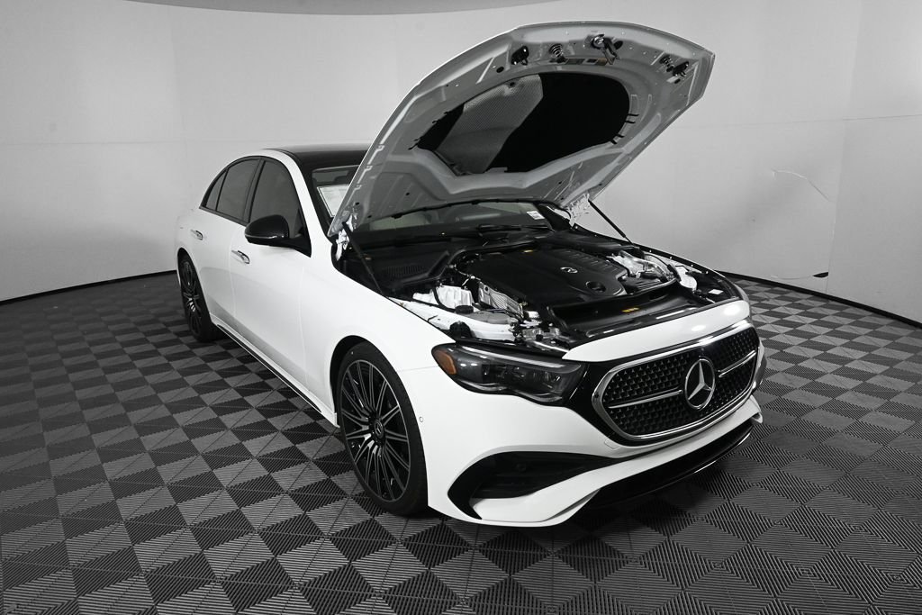 New 2026 Polar White Mercedes-Benz E 450 image 32