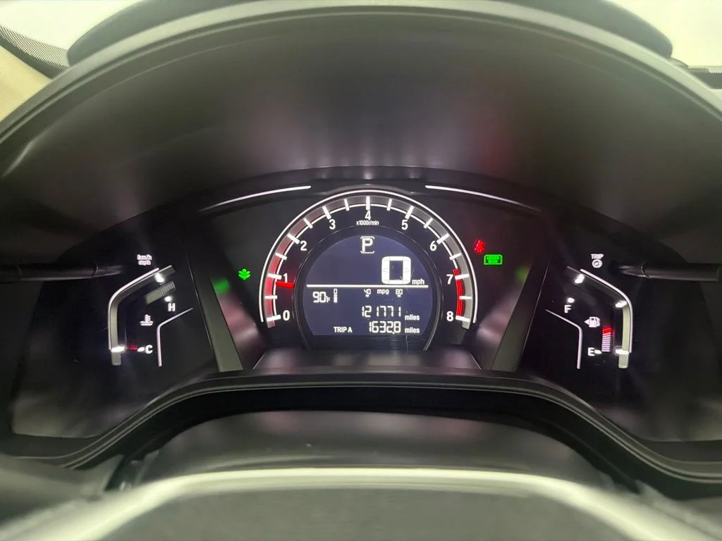 Used 2019 White Honda LX image 11