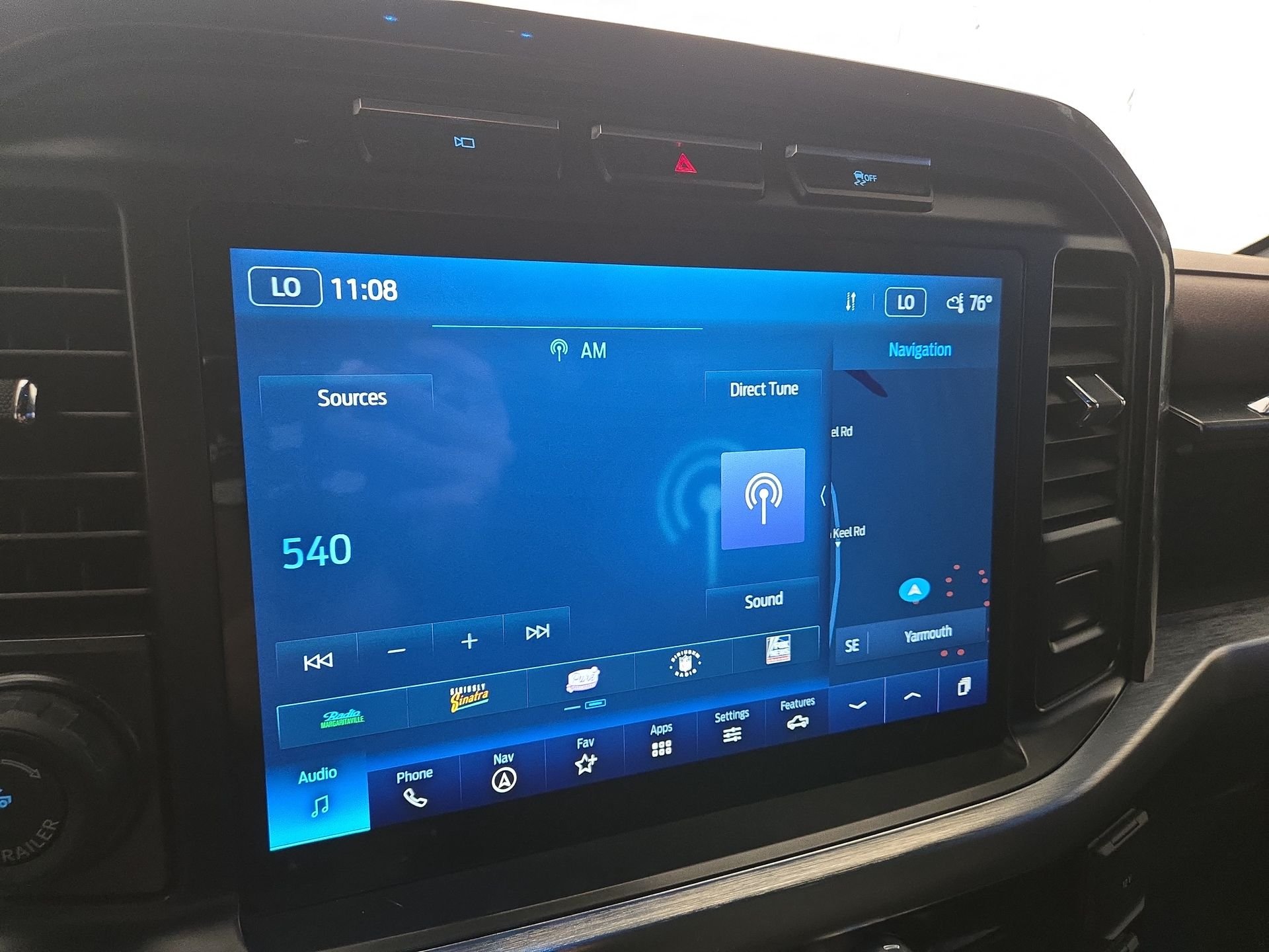 Used 2023 Gray Ford Lariat image 9