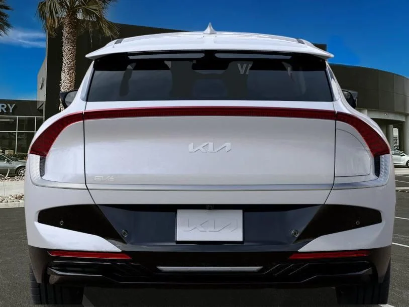 2025 Kia EV6 Wind - Photo 15