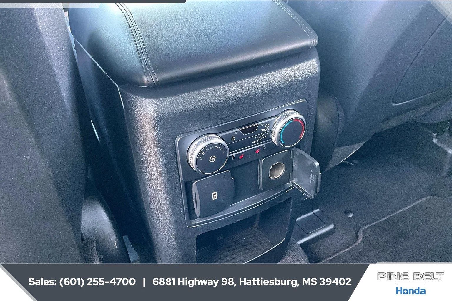 Used 2020 Agate Black Ford XLT image 25