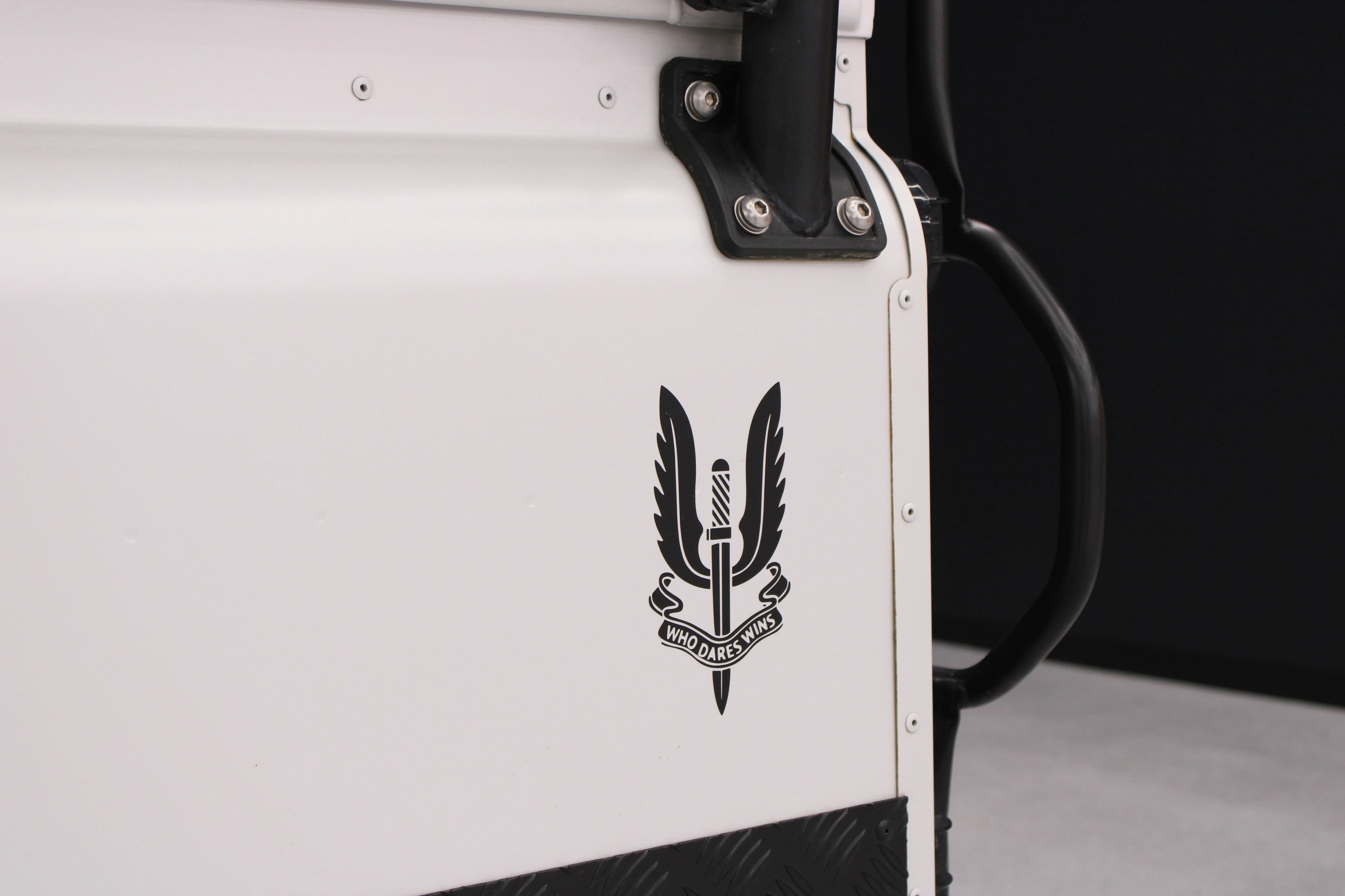 Used 1986 Lamborghini White Land Rover  image 31