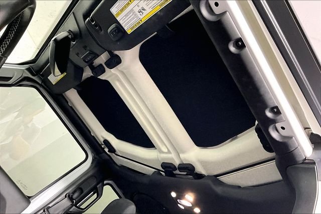 Used 2021 White Jeep Unlimited Sport image 3