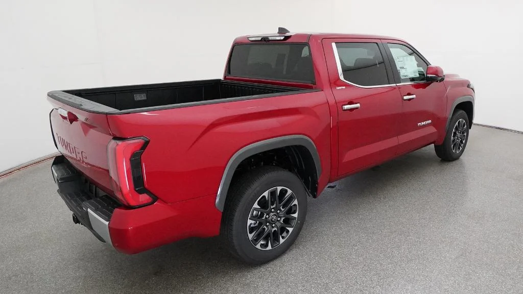 2026 Toyota Tundra Limited - Photo 18