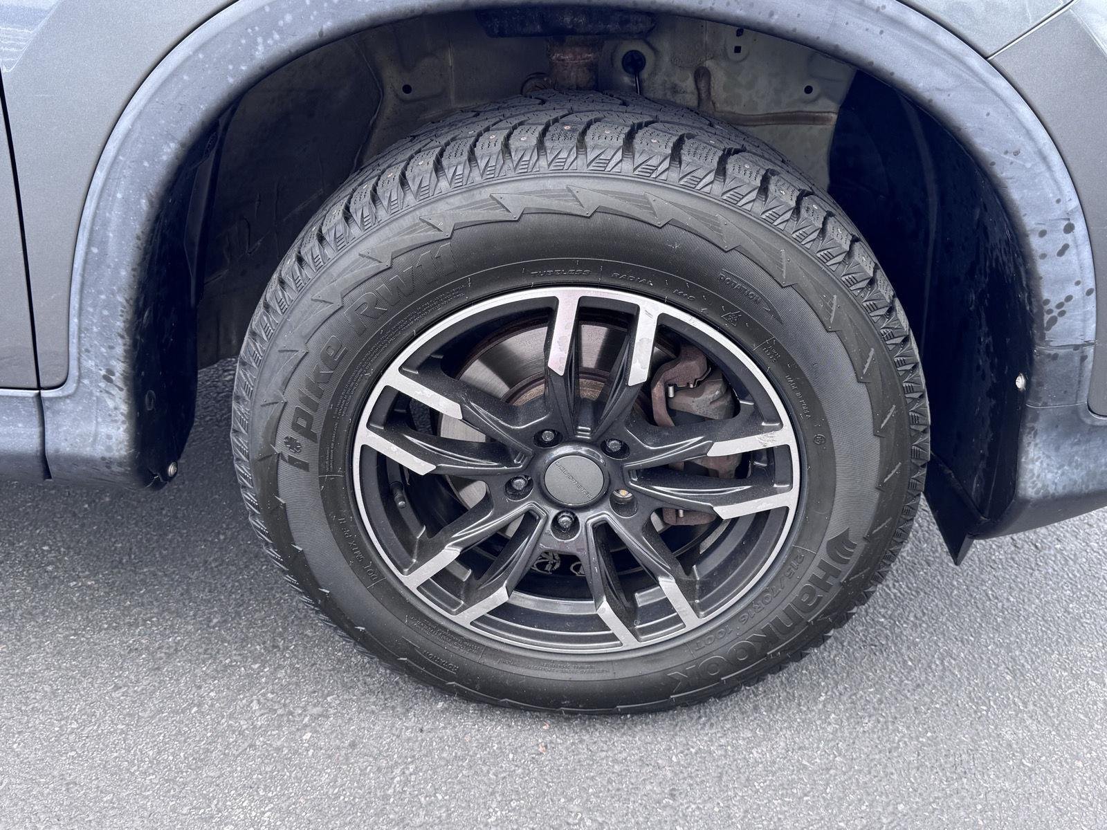 Used 2014 Gray Honda LX image 16