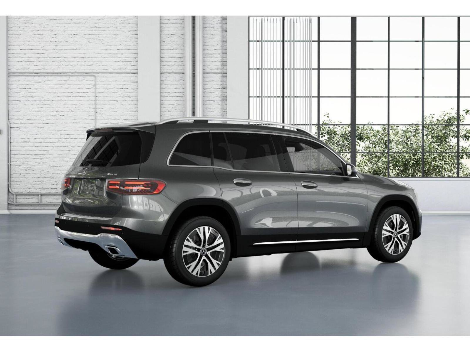 New 2026 Mountain Grey Metallic Mercedes-Benz GLB 250 image 32
