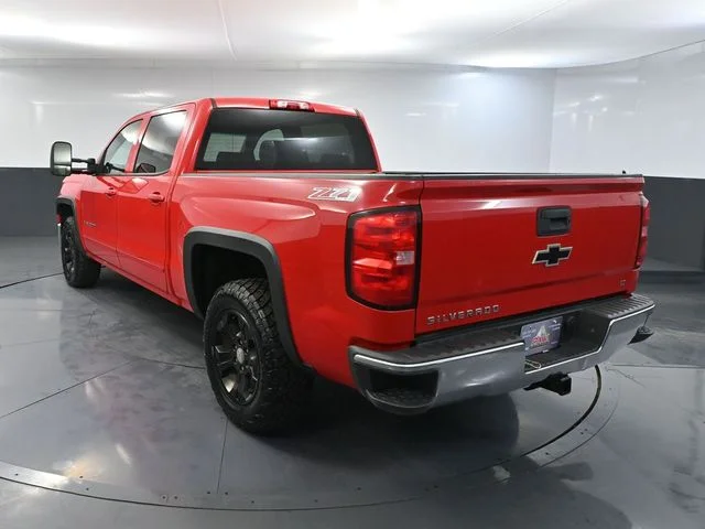 Used 2015 Red Chevrolet LT image 7